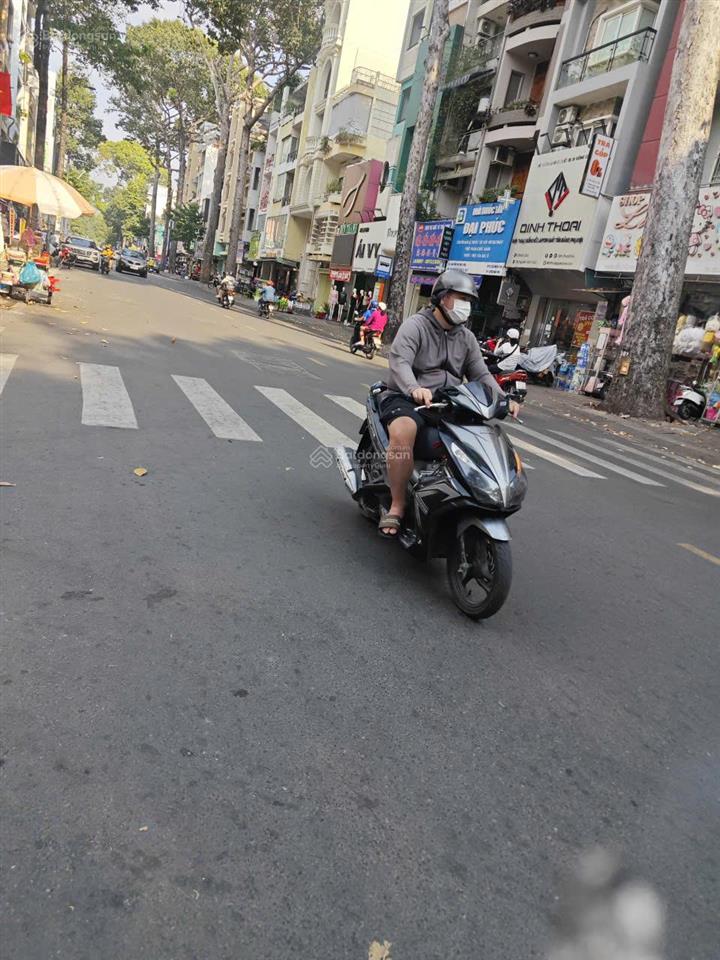 Mặt tiền nguyễn trãi trung tâm kinh doanh sầm uất quận 5