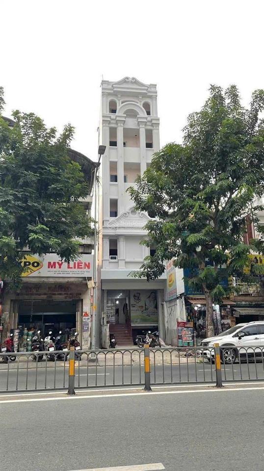 Chủ giảm sốc 5 tỷ, tòa nhà, hầm + 5 tầng + sân thượng, dt 5,2x21 (98,5m2), quận 10, chỉ còn 47 tỷ