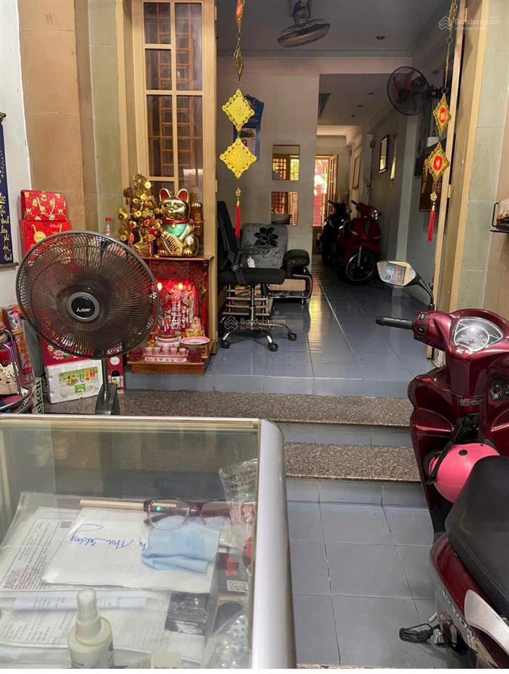 Nhà bán mặt tiền thành thái,dt3x4(cn43,9m2)6 tầng hoàn công,giá 12,5 tỷ dòng tiền trên 70tr/thg