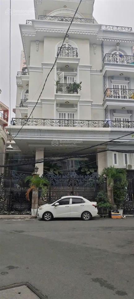 Bán tòa nhà chdv lê văn sỹ, quận 3 hầm, lửng, sân thượng 6 lầu, 13 pn dòng tiền 70 triệu/tháng