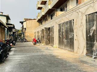 Tân kỳ tân quý 4.5m x 13m đúc 4.5 tấm