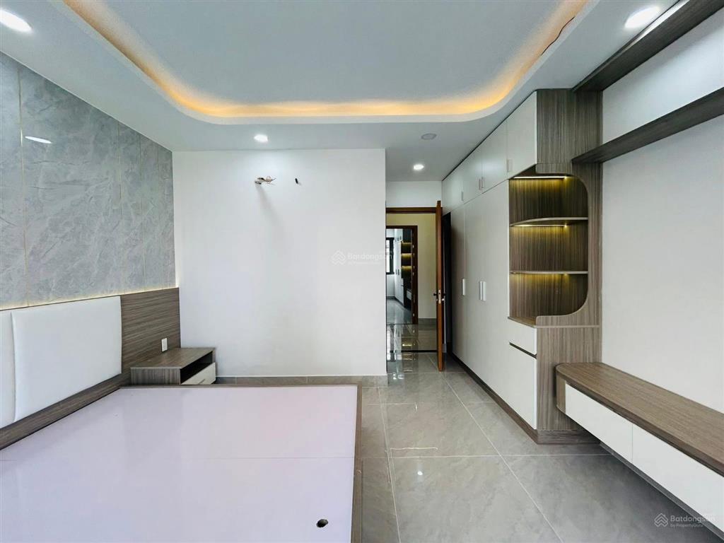 Tân kỳ tân quý 4.5m x 13m đúc 4.5 tấm