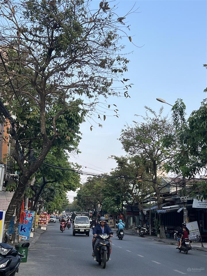 Gần 400m2  ngang 12m  2mt kinh doanh trước  sau đường (10m5 và 7m5) trung tâm hoà khánh 1x tỷ