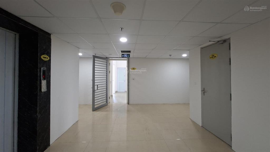 Chính chủ bán chung cư tái định cư n1d17 49m2 1 ngủ, ban công hướng bắc