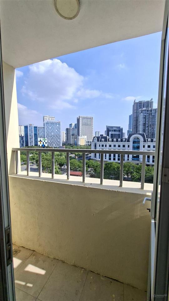Chính chủ bán chung cư tái định cư n1d17 81m2 3 ngủ, ban công hướng nam