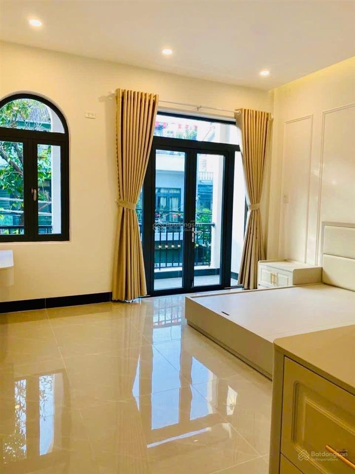 Vài căn nhà đẹp mới hiện đại đường thanh niên trung tâm biển quy nhơn . dt 65m2. giá 7tỷ xx