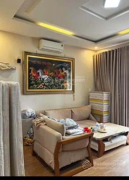 Hạ giá mạnh căn 3 tầng xây kiểu biệt thự thái ngã tư đường lê thanh nghị. dt 70m2. giá 5tỷ xx