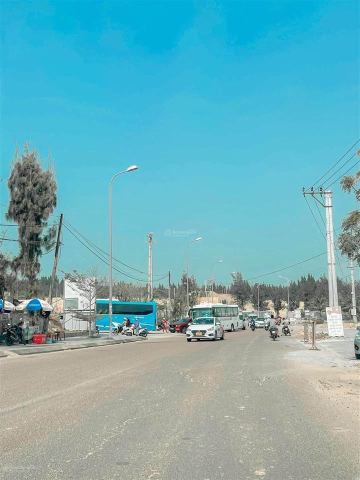 Cần tiền hạ giá mạnh. bán lô đất suối cả nhơn lý, đối diện biển, khu nghỉ dưỡng flc