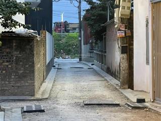 Bán gấp nhà 4 tầng chân cầu nhật tân, khu dân cư yên tĩnh, ở thích. 86m2, giá 7,5 tỷ