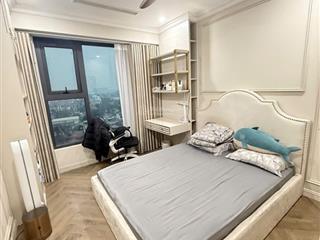 Ở thích, bán căn hộ 116m2 lô góc, view thoáng, 3ngủ full nội thất về ở luôn hồng tiến long biên.