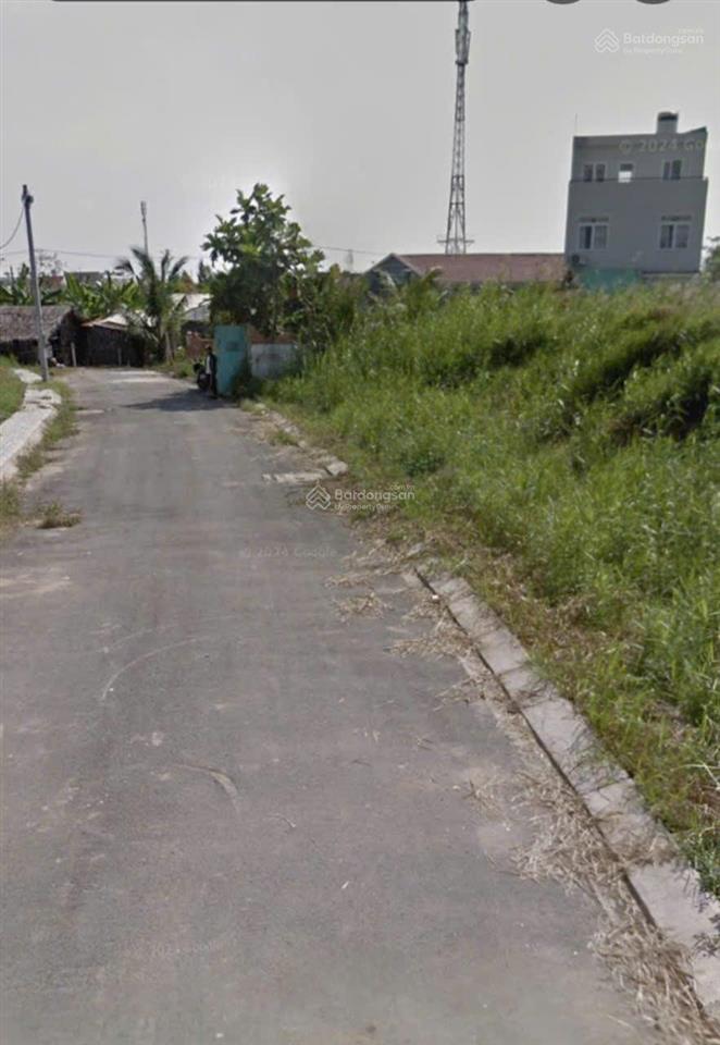 Miếng đất diện tích 101m2 cần bán gấp ở đường lê văn lương