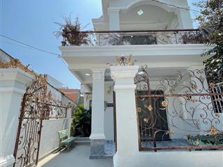 Bán nhà 2 tầng vào ở luôn 90m2 chỉ 4,3 tỷ ngay ub huyện nhà bè