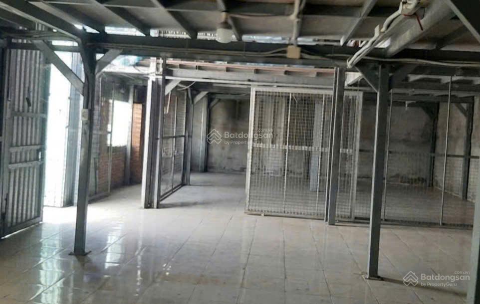 Cho thuê kho nguyễn hữu thọ, nhà bè  350m2 sử dụng  có gác  giá 27tr/tháng