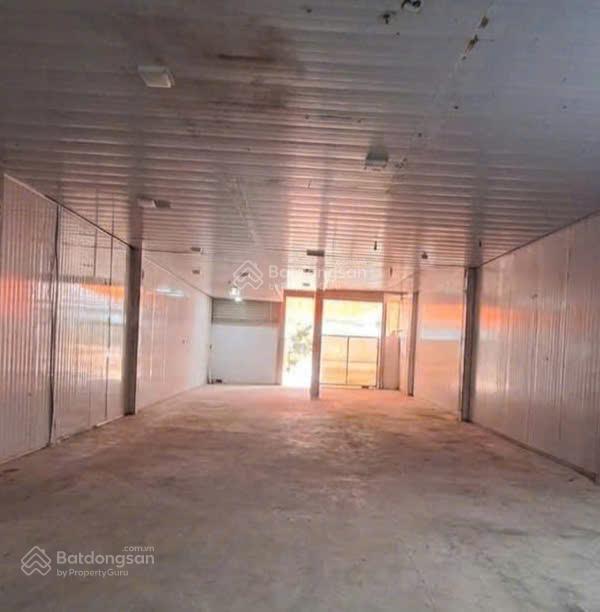Cho thuê kho đường nguyễn văn tạo, nhà bè 300m2 kho + 50m2 sân giá 20tr/tháng