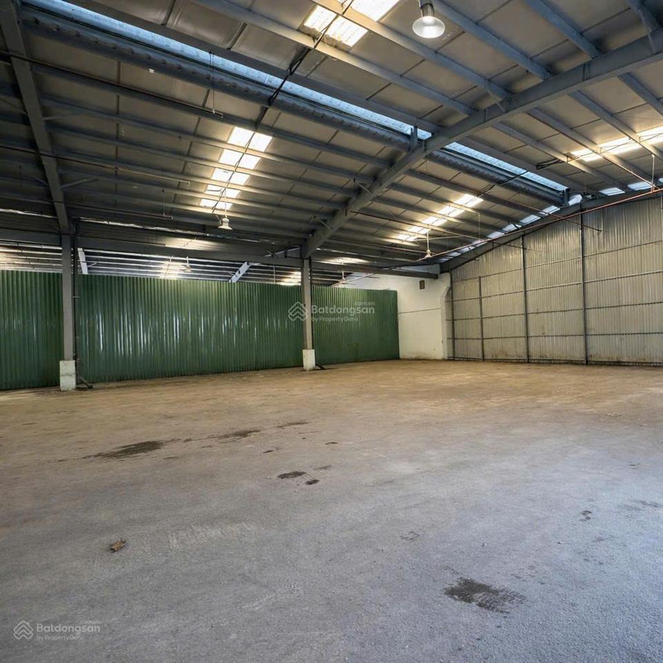 Cho thuê kho đường đào trí  640m2  có pccc tự động  giá 83tr/tháng