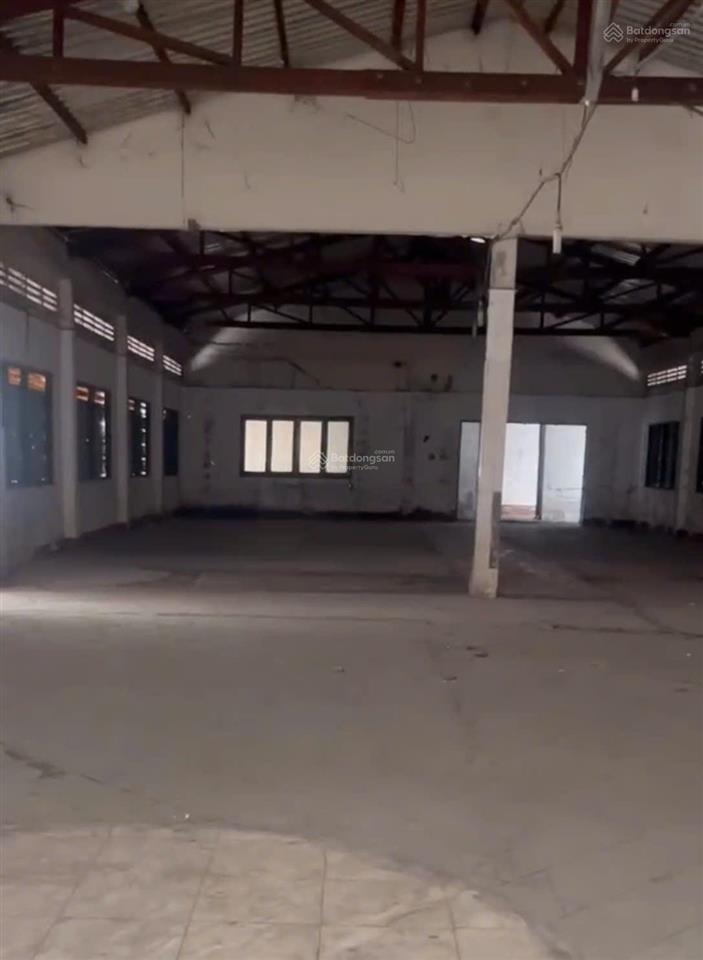 Cho thuê kho hồ học lãm, quận 8  nhiều diện tích đẹp  đang nâng nền cải tạo mới