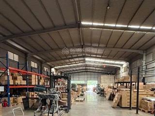 Cho thuê kho đường lê văn lương xe cont tận cửa