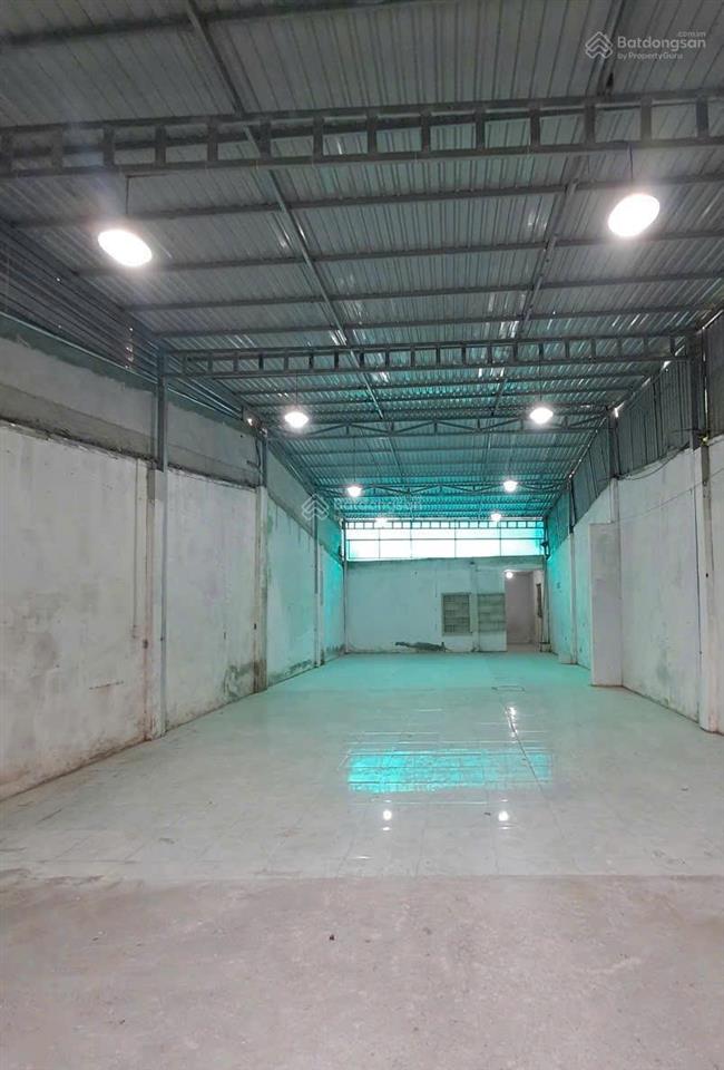 Cho thuê kho nguyễn hữu thọ, nhà bè  250m²  có văn phòng và phòng nghỉ