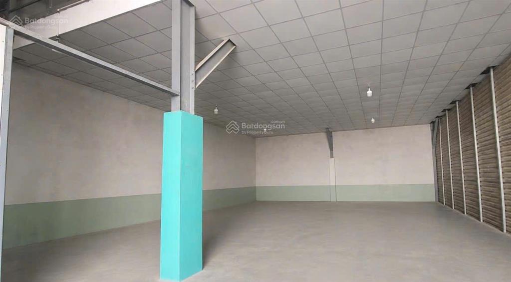 Cho thuê kho gần phạm hùng, nhà bè 300m² sử dụng xe tải 8 tấn