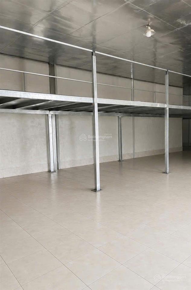 Cho thuê kho huỳnh tấn phát, quận 7  180m²  container 24/7