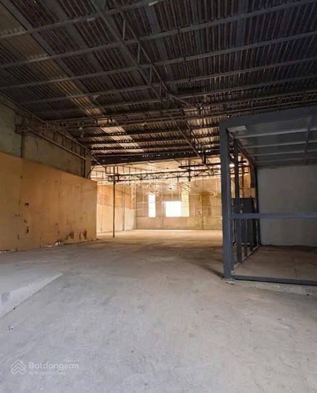 Cho thuê kho xưởng phạm hùng, bình chánh 900m2 giá tốt chỉ 40 triệu/tháng