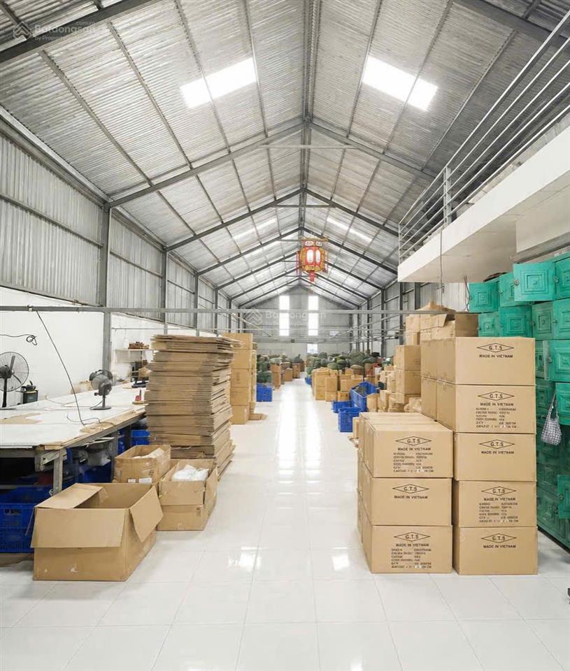 Cho thuê kho phạm hữu lầu 600m² có văn phòng điện 3 pha