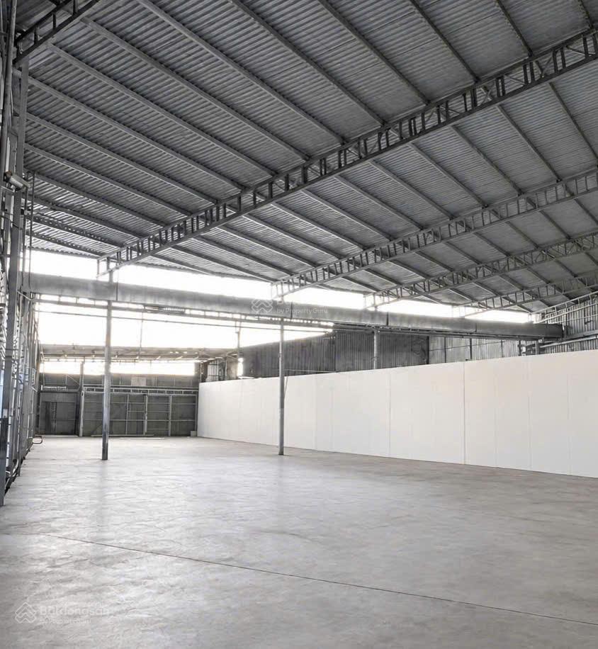 Cho thuê kho nguyễn hữu thọ, nhà bè 750m² container ra vào thuận tiện