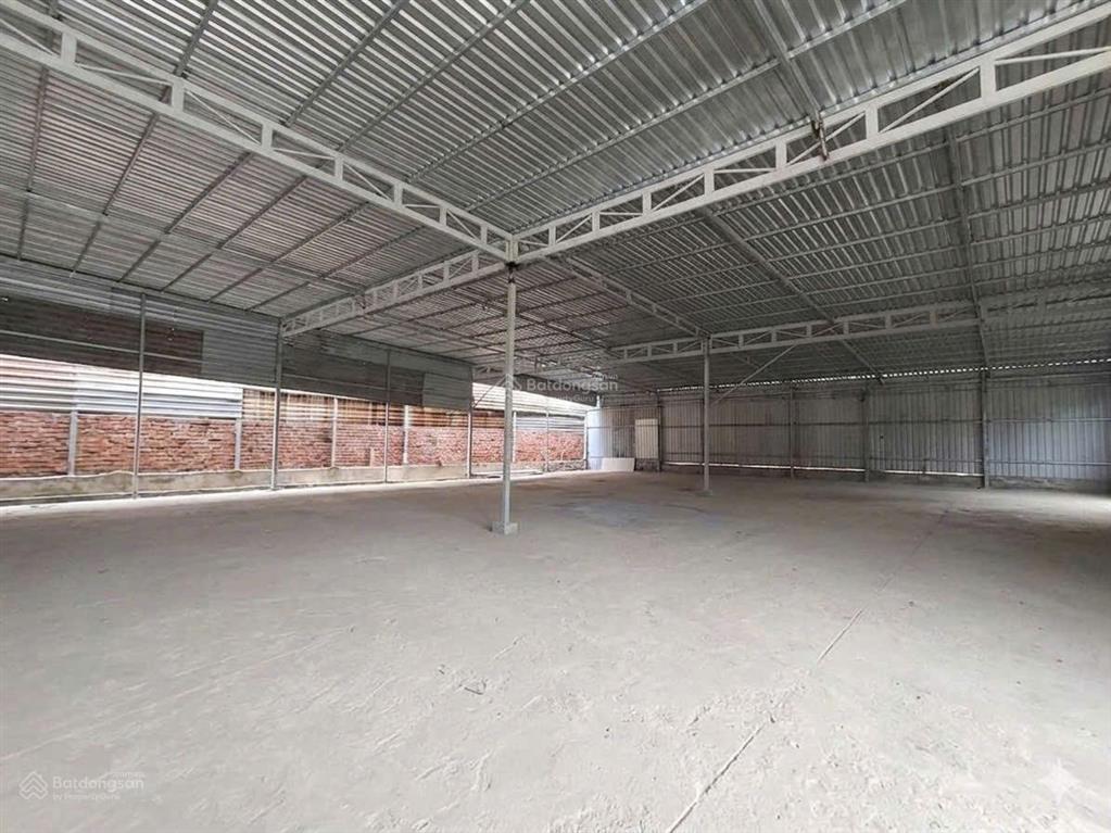 Cho thuê kho đào sư tích, nhà bè 200m² điện 3 pha giá chỉ 11 triệu/tháng