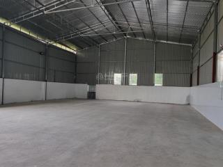 Cho thuê kho, nhà xưởng 300m2, 15 triệu vnd tại quốc lộ 1a, xã dĩnh trì, bắc giang đẹp, tiện ích