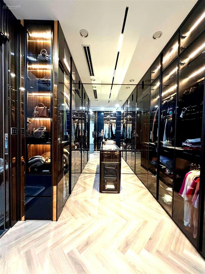 5m ra mặt phố  trung tâm phố cổ