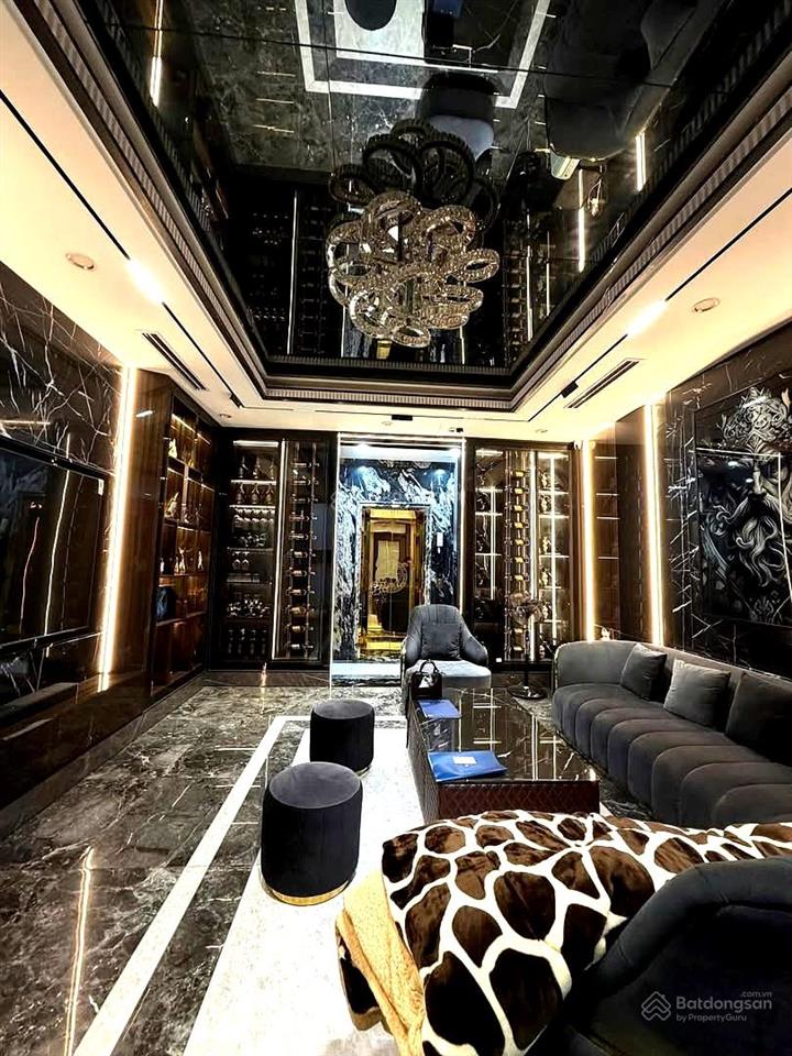 5m ra mặt phố  trung tâm phố cổ