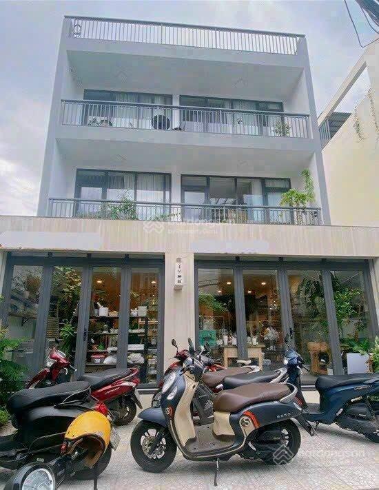 Chủ nhà bán định cư, siêu khan hiếm mặt tiền trường sa  ngang 6  hđt 60tr/th  giá 25 tỷ