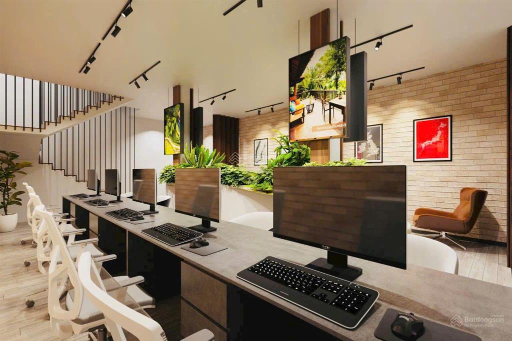 Chính chủ bán nhà mặt tiền thương hiệu lê văn sỹ  dt 7 x 24m  4 tầng  hđt 110tr/th  giá 40 tỷ
