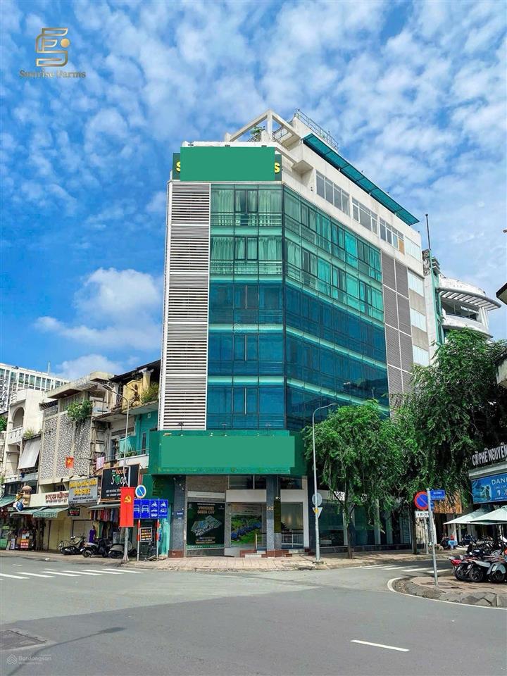 Bán 69 tỷ góc 2 mặt tiền trần hưng đạo dt 5,5x22m, hầm + 8 tầng + sân thượng, hđ thuê 220tr/th