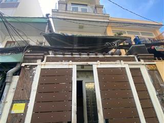 2 ngủ3vs1 bếp1 sân thượng1 khách1 sân (1 km từ landmark 81  làm việc trực tiếp với chủ nhà)