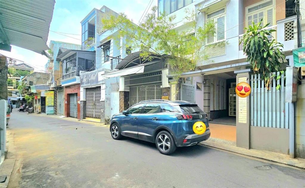 Hẻm xe tải kinh doanh ngay sân bay đường phạm văn hai p3 tân bình 3 tầng 133m2 ngang 4.65 giá 20.3