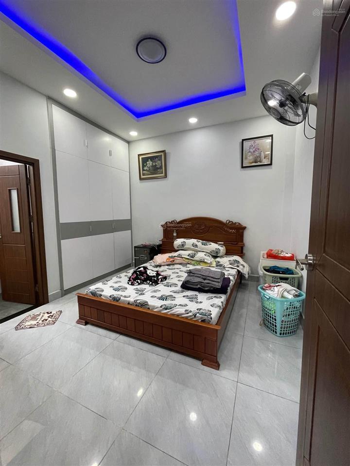 Hẻm 118/ phan huy ích  khu đồng bộ  p15  tân bình  3 tầng  5.5*15m  chỉ 5.7 tỷ