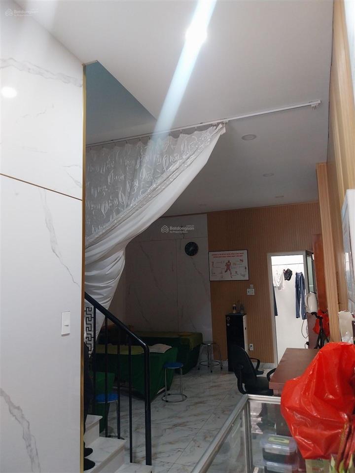 Mặt tiền đường tống văn hên kinh doanh đỉnh tân bình 2 tầng 4.6*18m chỉ 9.x tỷ