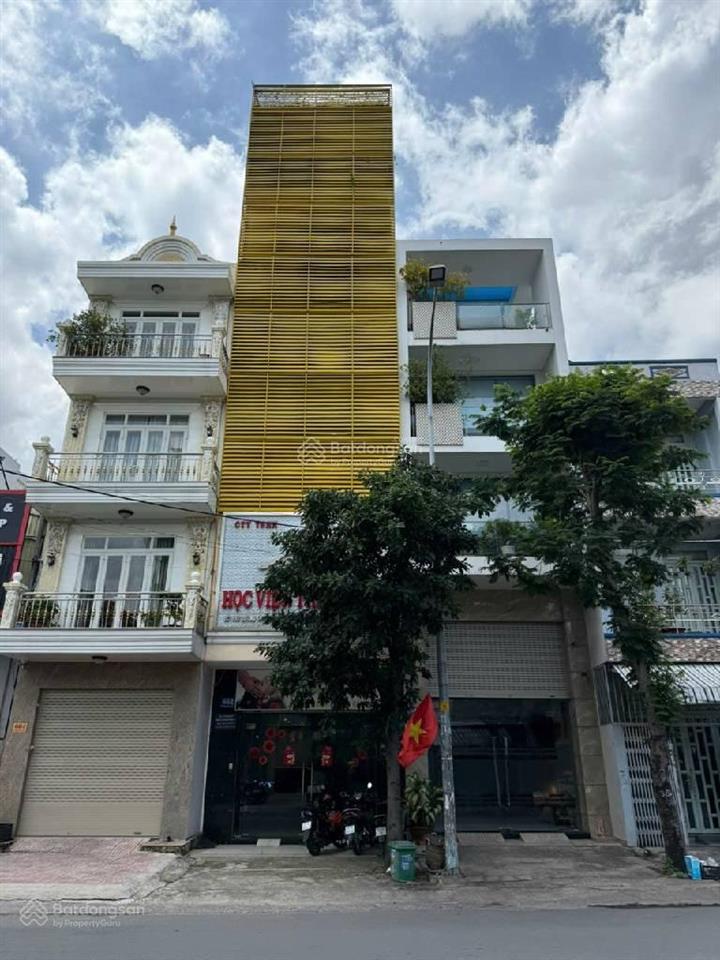 Mặt tiền đường 20m kinh doanh đỉnh dương thị mườiq12 3 tầng 4*30m  chỉ 1x.x tỷ