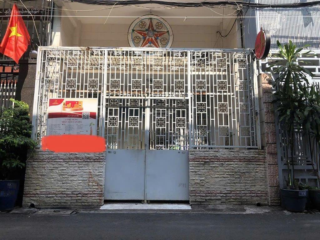 Nhà hiếm, vuông vức, không lỗi phong thủy, dt 4,6x16 m, cn 70m2, ngay đường huỳnh văn bánh, 3 tầng