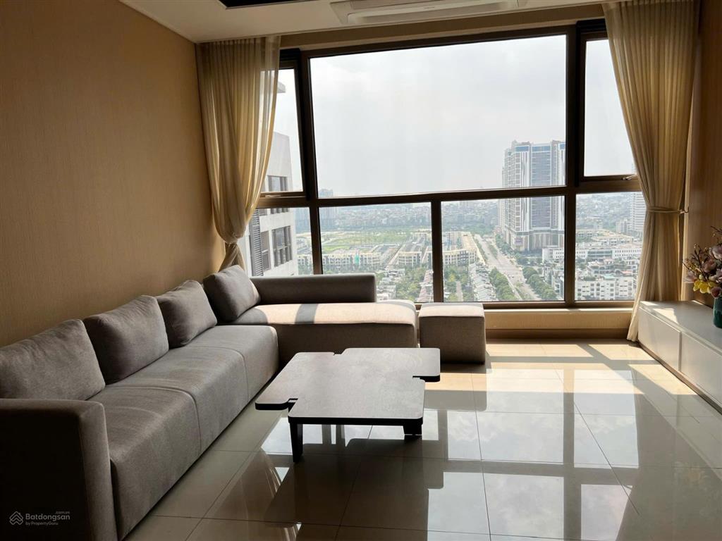 Căn 2pn, đầy đủ tiện ích, tại cc starlake tây hồ tây