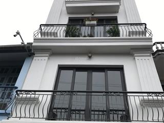 Nhà 5 tầng, có thang máy. ngõ ô tô tránh, chỉ 9tr/tháng cho căn hộ 50m2. 2 mặt thoáng mát