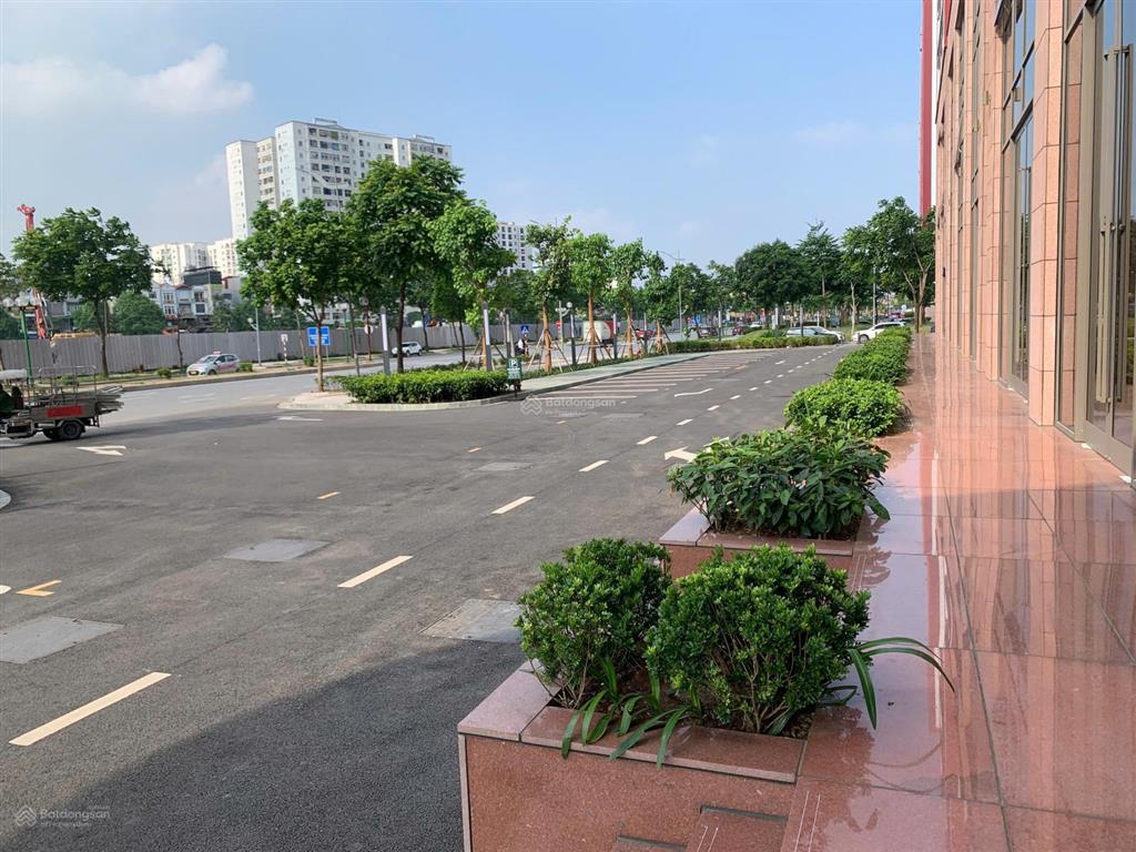 Cho thuê shophouse khối đế thông tầng 1 + 2 chung cư khai sơn city  nguyễn gia bồng long biên