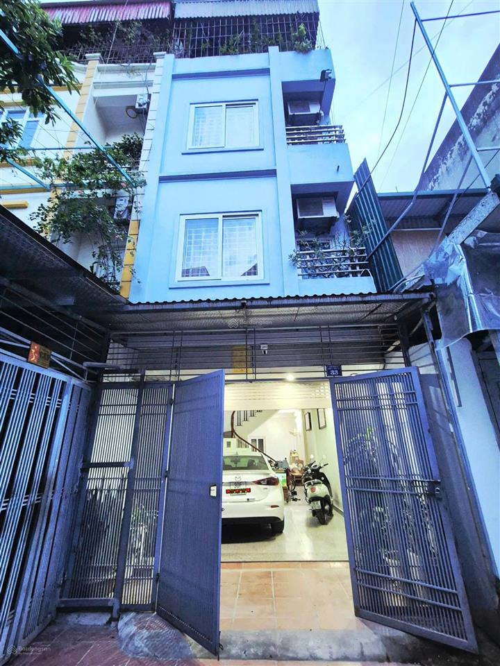 Bán căn nhà 70m2 rộng rãi, hẻm thoáng, ở liền hoặc cho thuê có hđ sẵn chỉ hơn 4 tỷ 0931 329 ***