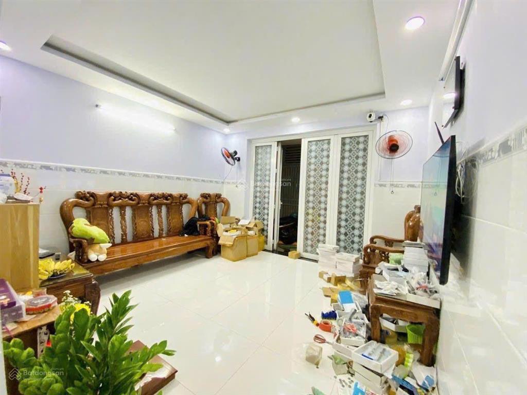 Nhà cần bán gần chợ bà chiểu 48m2 chốt 3 tỷ 1 ,sang tên ngay sổ hồng