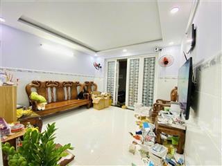 Nhà cần bán gần chợ bà chiểu 48m2 chốt 3 tỷ 1 ,sang tên ngay sổ hồng