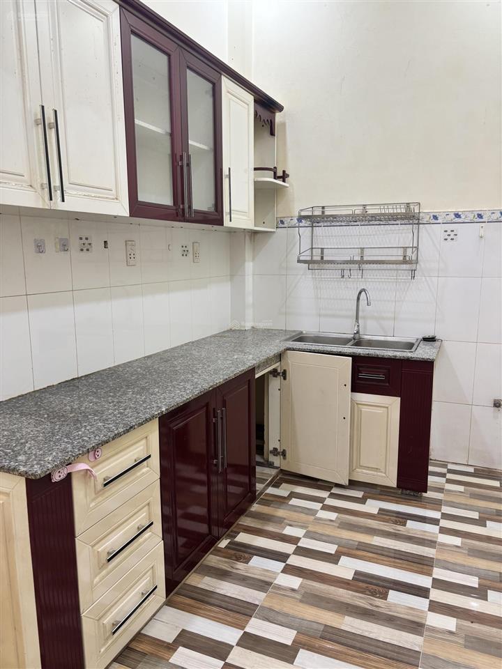 Bán gấp nhà riêng tại 45/31/1 khu dân cư trường lưu, 4,3 tỷ, 52,4 m2