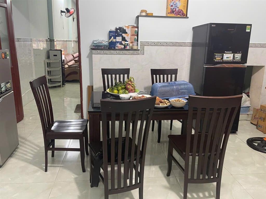 Bán nhà mặt tiền hà huy giáp  dt 110m2 giá nổi bật 7.1 tỷ