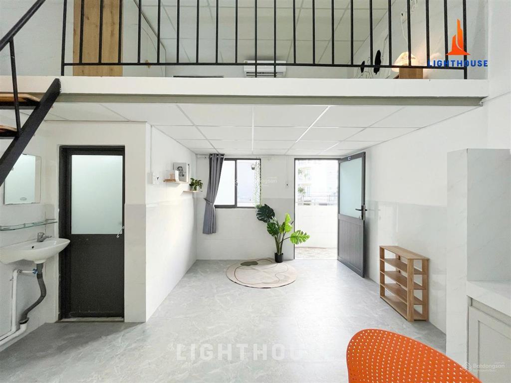 Phòng duplex mới 100% ngay sát thạnh mỹ lợi đầy đủ nội thất rộng 30m2