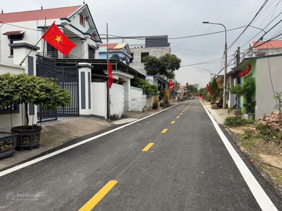 Chính chủ bán lô đất đối diện với tram ytế phương vạn xuân